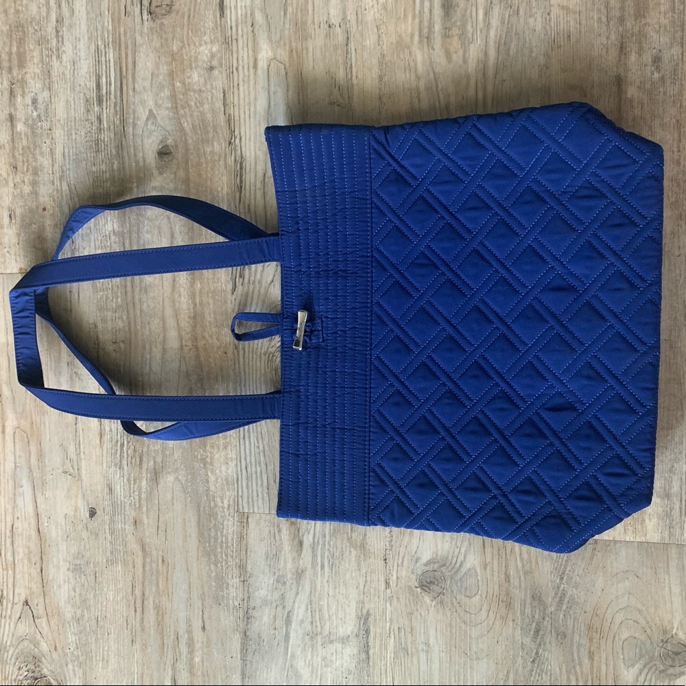 Vera Bradley - blue microfiber tote